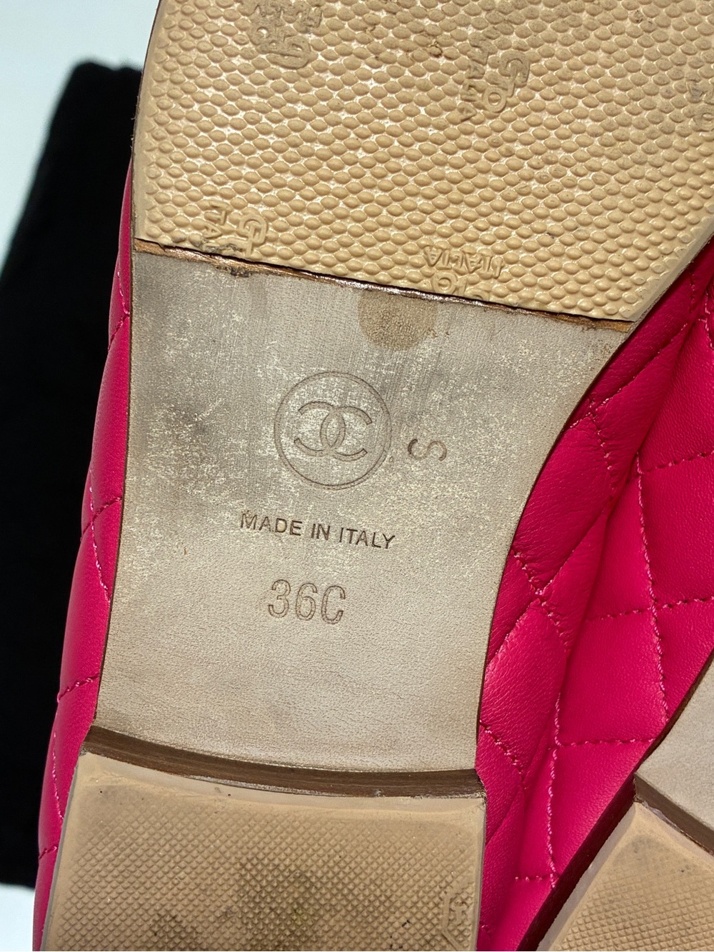 CHANEL Hot Pink Quilted Leather Ballerina Flats with CC Bow - Picture 7 of 11